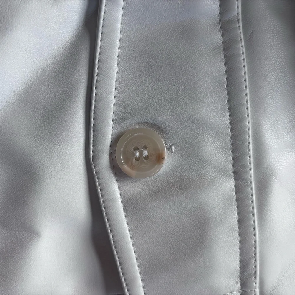 NEW Thread & Supply Cream Faux Leather Shirt Jacket‎ Shacket Sz Small Minimalist
